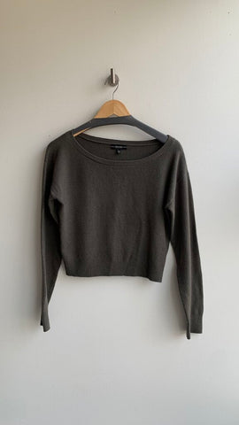 Pre-Owned Guess Green Knit Cropped Sweater- Size Medium