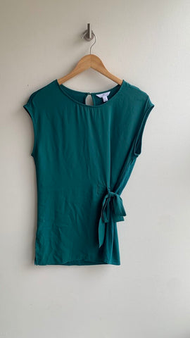 Pre-Owned Camber & Grace Green Sleeveless Side Tie Top- Size Small