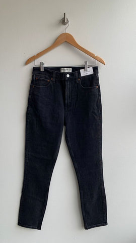 Pre-Owned Abercrombie & Fitch Black High Rise 'The Skinny' Jeans - Size 26 (NWT)
