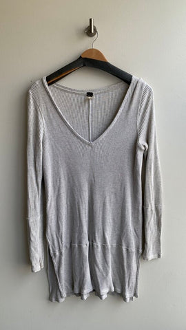 Pre-Owned Free People Light Grey Long Sleeve Lined Oversized Top- Size Medium