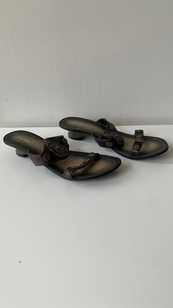 Pre-Owned Anne Ross Brown Beaded Heeled Sandal - Size 41