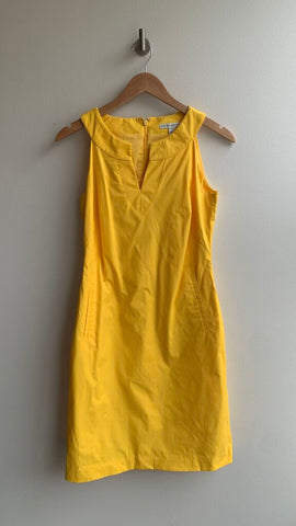 Pre-Owned Banana Republic Yellow Sheath Dress - Size 0