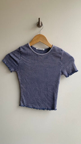 Pre-Owned Caution to the Wind Blue Ribbed Cropped Tee - Size Small