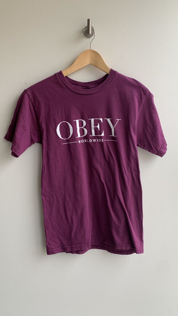 Pre-Owned Obey Maroon Logo T-Shirt- Size Small