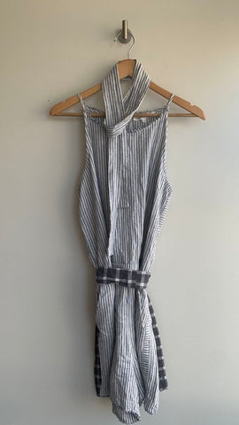 Pre-Owned Melissa Nepton White/Blue Sleeveless Wrap Tie Romper- Size X-Large