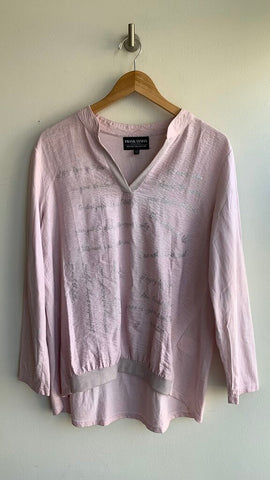 Pre-Owned Frank Lyman Light Pink Silver Script Long Sleeve Top- Size X-Large