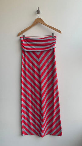 Pre-Owned Guess Red/Grey Chevron Stripe Foldover Maxi Skirt- Size Medium (Estimated)