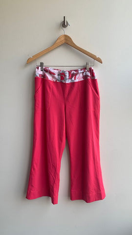 Pre-Owned Lululemon Hot Pink Cropped Wide Leg Pant- Size 10