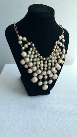 Pre-Owned Gold with Off-White Insets Chunky Chain Necklace