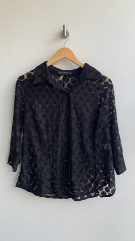 Pre-Owned Picadilly Blace Lace Collared Button Up Blouse (NWT)- Size Small
