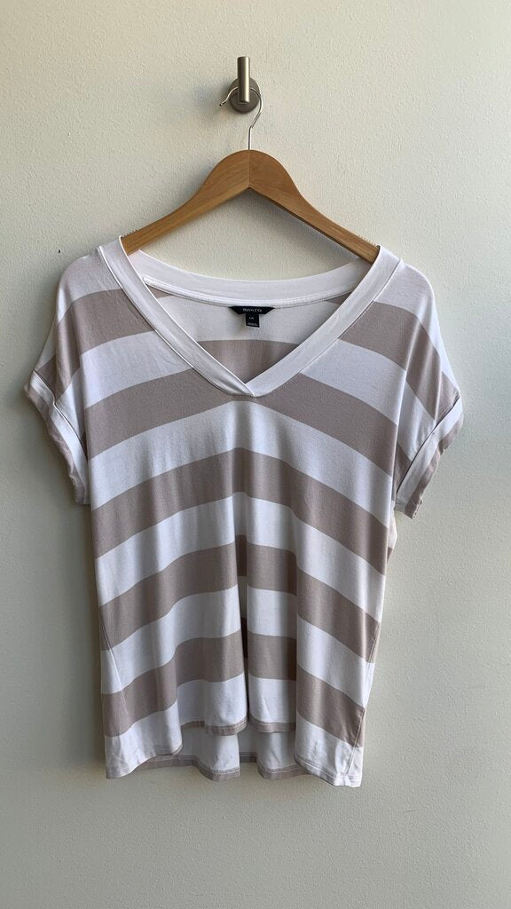 Pre-Owned RW & CO White/Cream Striped V-Neck Rolled Short Sleeve Tee- Size Large