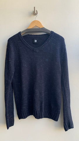 Pre-Owned Insight Blue Knit V-Neck Long Sleeve Sweater- Size Medium (Estimated)