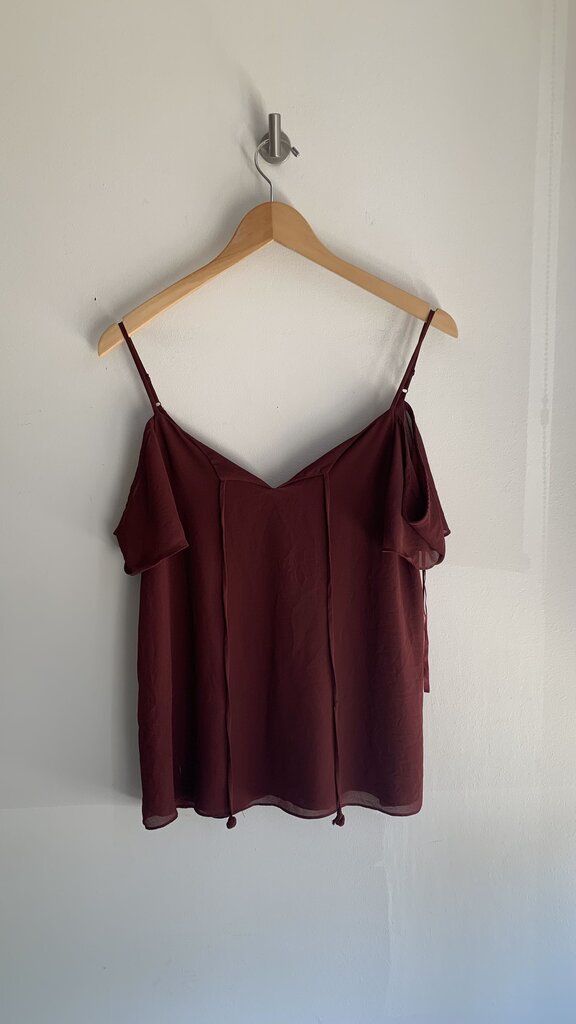 Pre-Owned Naked Zebra Burgundy Flutter Cold Shoulder Blouse- Size Medium