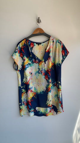 Pre-Owned Renuar Blue Abstract Print Short Sleeve Flowy Top- Size 8
