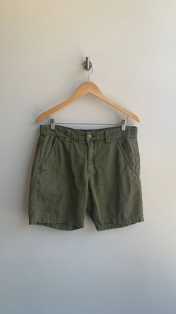 Pre-Owned Jag Army Green Cargo Shorts - Size 10