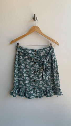 Pre-Owned Brave Soul Green Floral Button Front Skirt- Size Medium