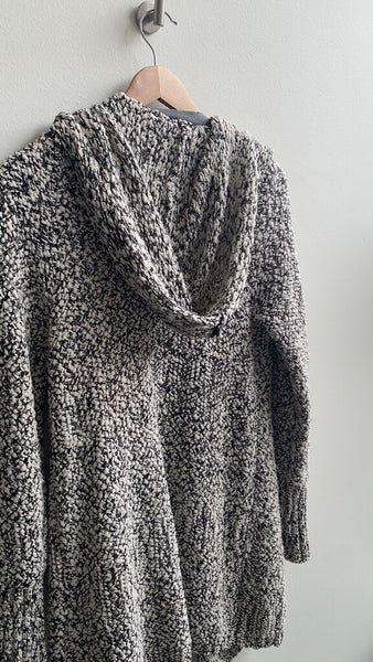Pre-Owned Saltwater Luxe Black/White Knit Oversized Hooded Cardigan- Size Small