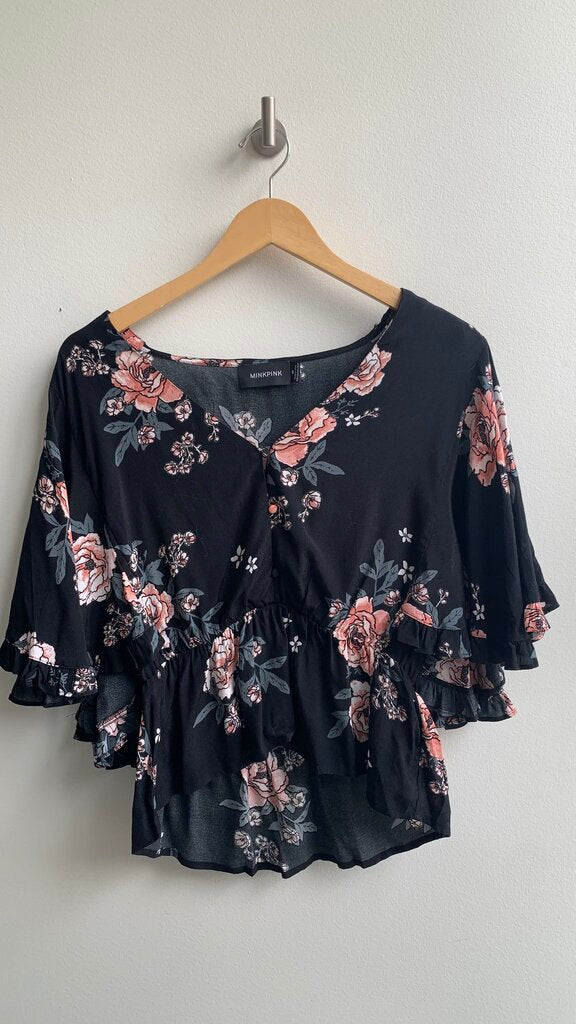 Pre-Owned Mink Pink Black Floral Print Ruffle Short Sleeve V-Neck Top- Size Medium