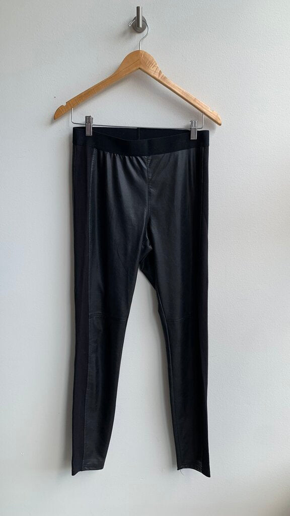 Pre-Owned Hue Black Faux Leather Leggings - Size Medium