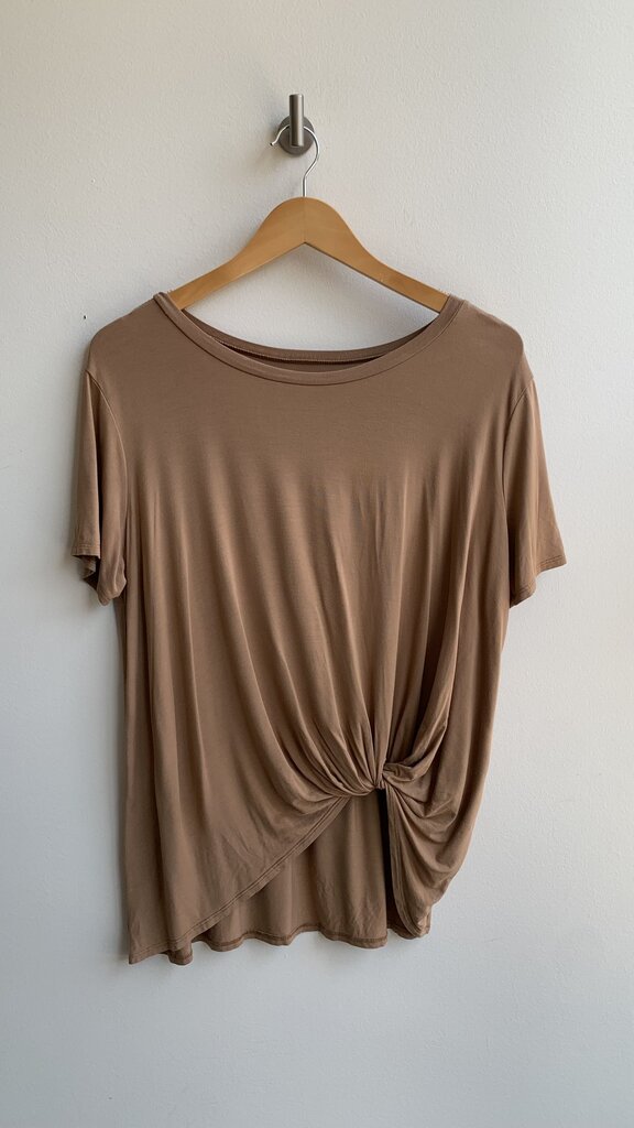 Pre-Owned Jackson Rowe Brown Front Knot Tee - Size Small