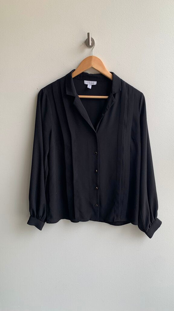 Pre-Owned TopShop Black Button Up Collared Sheer Long Sleeve Blouse- Size 6