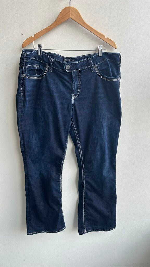 Pre-Owned Silver Dark Wash 'Tuesday' Straigt Leg Jeans - Size 20