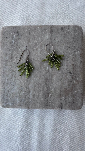 Pre-Owned Silver Green Beads Dangle Earrings