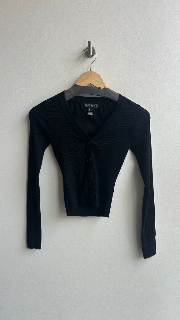Pre-Owned Revample Black Cropped Ribbed Button Up Cardigan- Size Small