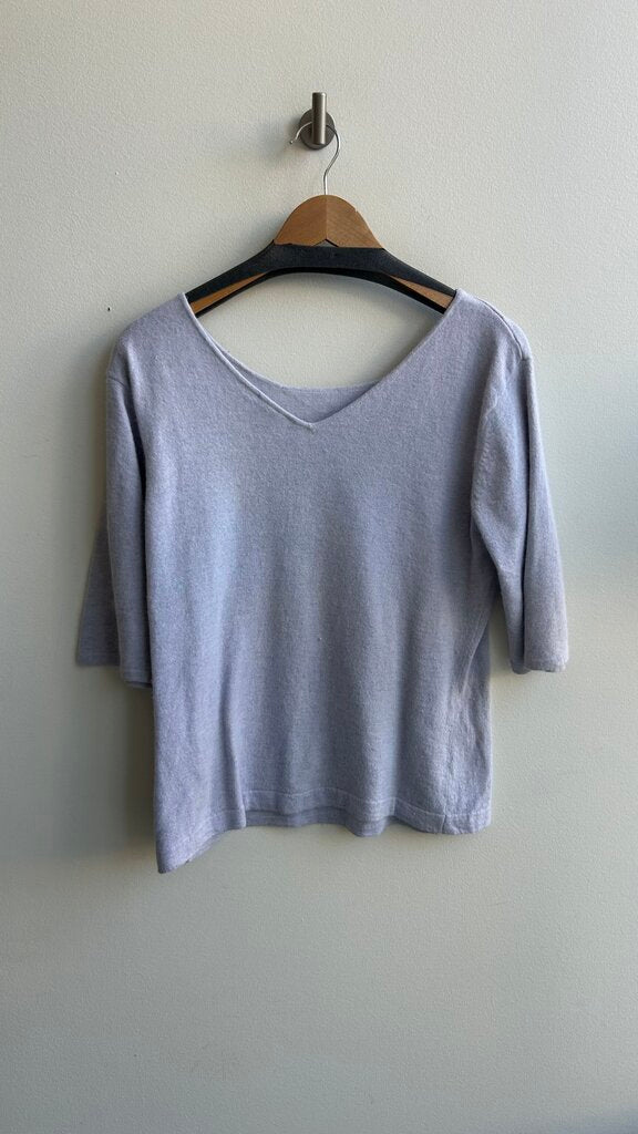 Pre-Owned Nygard Blue Fuzzy Short Sleeve Sweater- Size Large