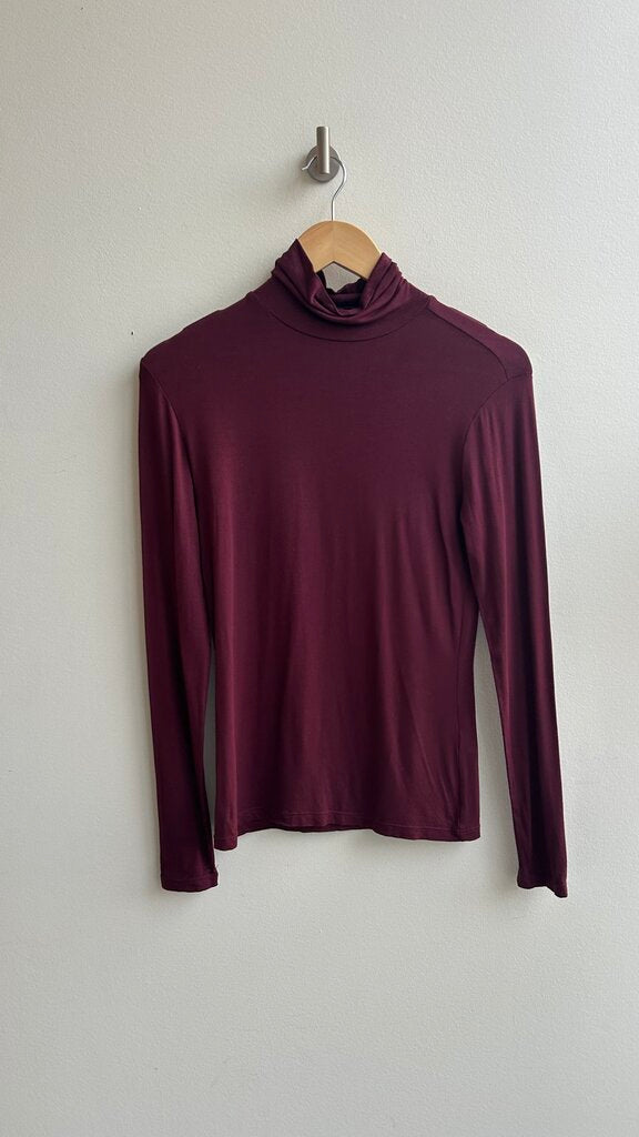 Pre-Owned Dynamite Red Mock Neck Long Sleeve Top- Size Small