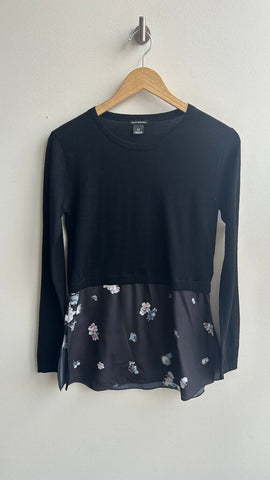 Pre-Owned Club Monaco Black Knit Top w/ Floral Bottom Layer - SIze Small