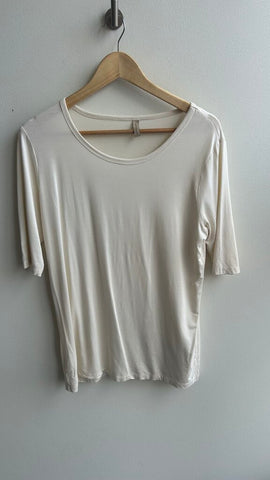 Pre-Owned Soyaconcept Cream Half Sleeve Round Neck Tee- Size Large