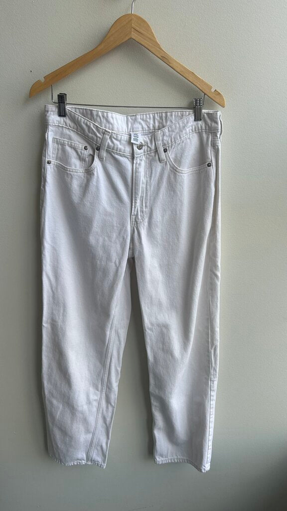 Pre-Owned &Denim White Baggy Low Rise Jeans- Size 8