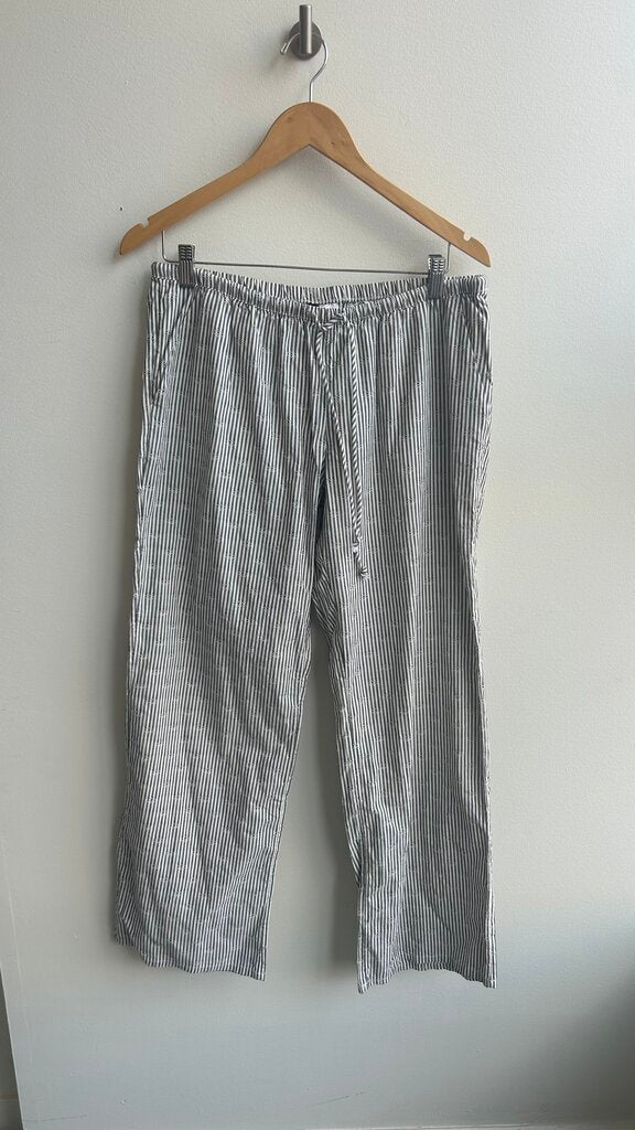 Pre-Owned H&M White/Black Striped Eyelet Stitch Drawstring Pants (NWT)- Size Medium
