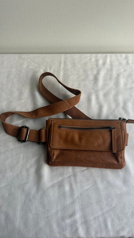 Pre-Owned Spikes & Sparrow Cognac Brown Front Flap Belt Bag