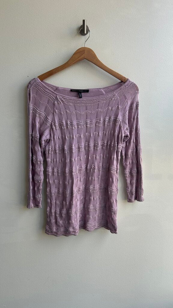 PRe-Owned White House Black Market Light Purple Knit 3/4 Sleeve Round Neck Sweater- Size Small