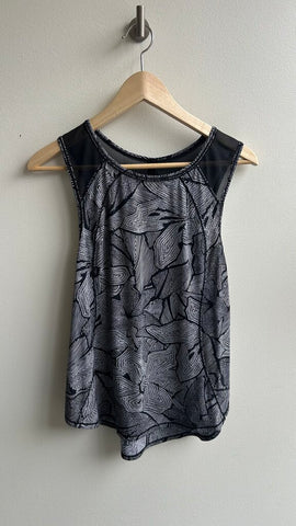 Pre-Owned Lululemon Black/White Abstract Mesh Shoulders Tank Top- Size Large (Estimated)
