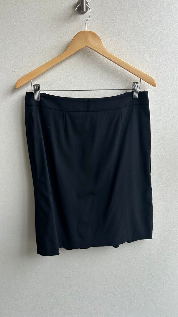 Pre-Owned Red Valentino Black Classic Skirt- Size Medium (Estimated)