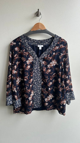 Pre-Owned Tribal Blue Floral Print V-Neck Long Sleeve Top (NWT)- Size Large