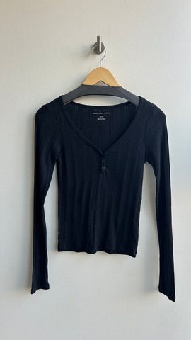 Pre-Owned American Eagle Black V-Neck Ribbed Long Sleeve Tee- Size Small