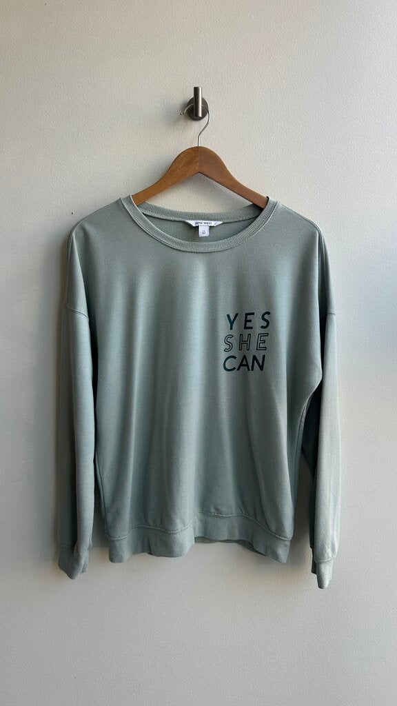 Pre-Owned Nine West Green 'Yes She Can' Graphic Crew Neck Sweater- Size Medium