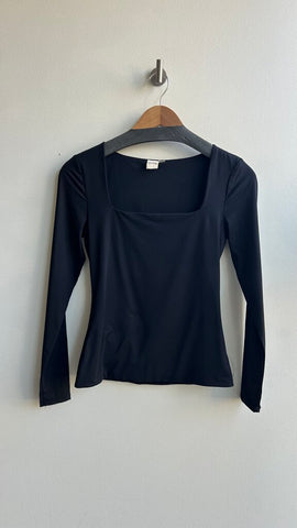 Pre-Owned Cloth by RD Style Black Square Neck Long Sleeve Top- Size Small