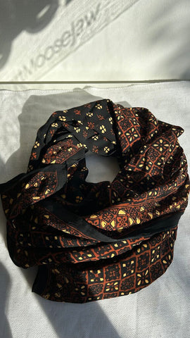 Pre-Owned Black Printed Yellow/Brown Print Sheer Scarf