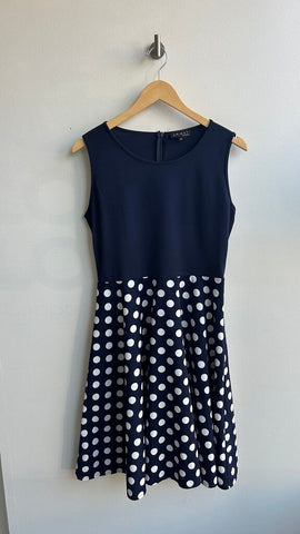 Pre-Owned En/Kay by Navleen Blue with White Polka Dot Skirt Sleeveless Dress- Size Medium