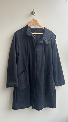Pre-Owned Eileen Fisher Black Snap Front Lined Hooded Coat - Size Medium