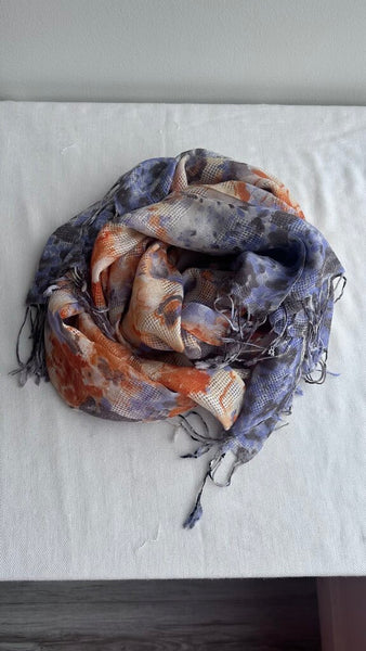 Pre-Owned Cream with Orange/Purple Floral/Animal Print Pattern Tassel Scarf