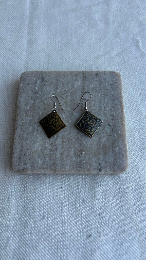 Pre-Owned Gold Stamped Diamond Dangle Earrings