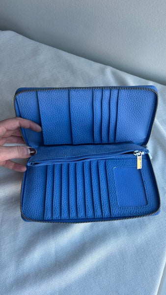 Pre-Owned Matt & Nat Blue Oversized Fold Open Zip Wallet