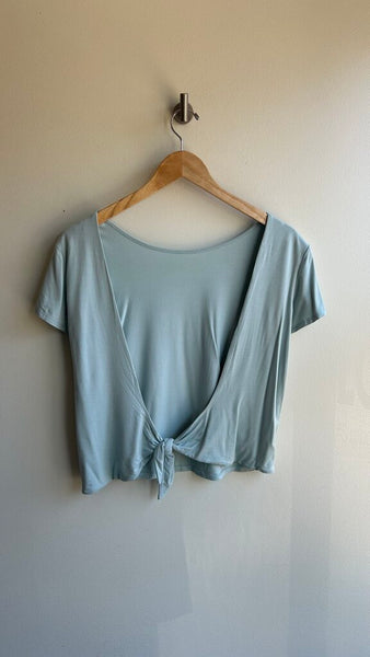 Pre-Owned Babaton Baby Blue Knot Low Cut Back Tee- Size Small