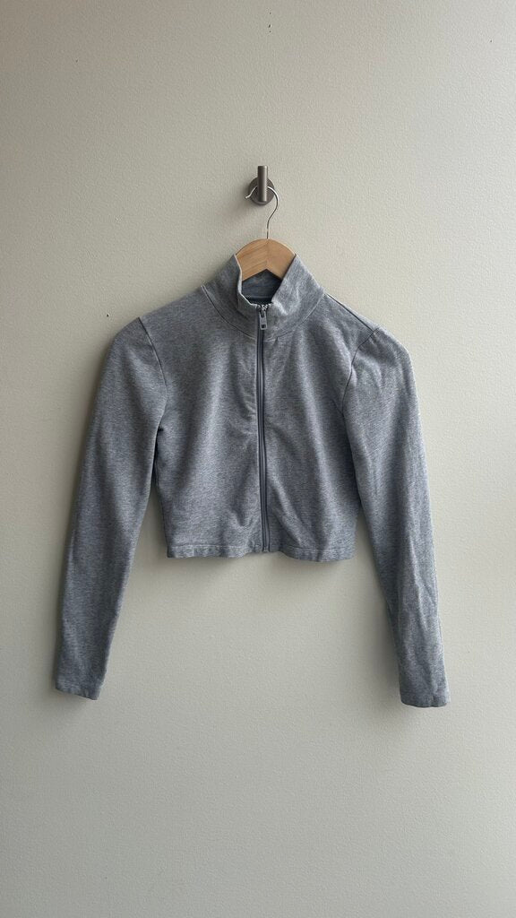 Pre-Owned Tna Grey Cropped Zip Mock Neck Sweater - Size Small